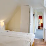 Weinhotel Landsknecht Ξενοδοχείο 3*
