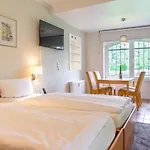 Weinhotel Landsknecht 3*