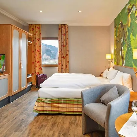 Weinhotel Landsknecht 3*