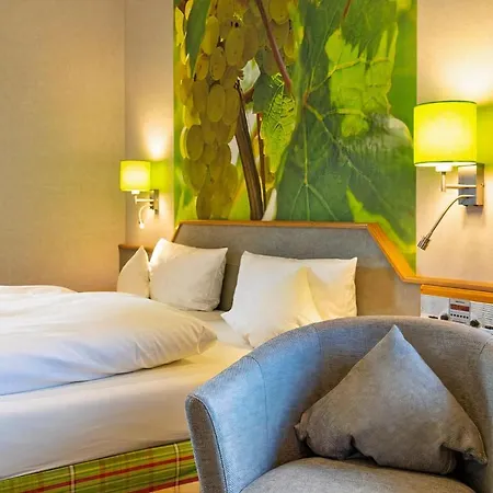 מלון Weinhotel Landsknecht