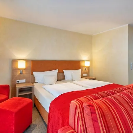 Weinhotel Landsknecht מלון סנט גואר