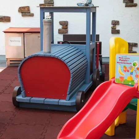 Weinhotel Landsknecht 3*