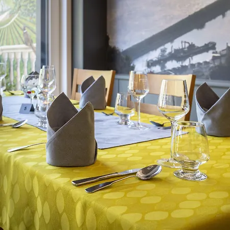 Weinhotel Landsknecht Санкт-Гоар